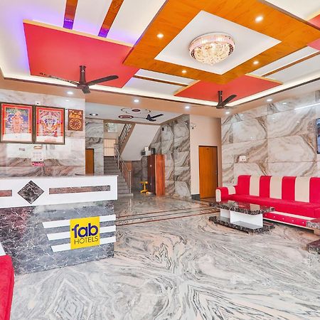 Fabhotel Shree Venkatesh Nileyam Ayodhya Buitenkant foto