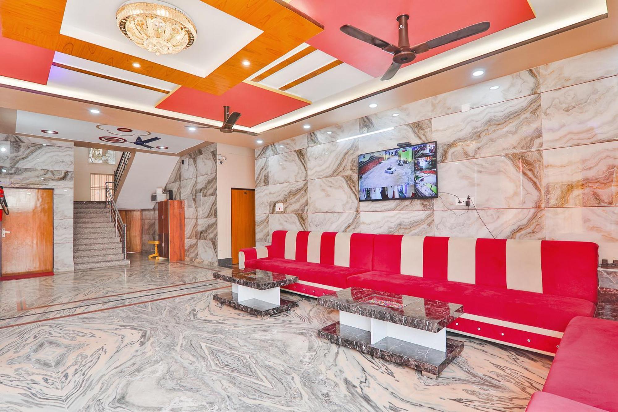 Fabhotel Shree Venkatesh Nileyam Ayodhya Buitenkant foto